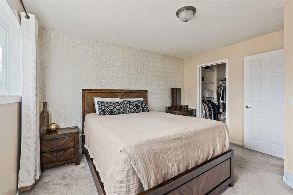 101 Country Hills Villas NW