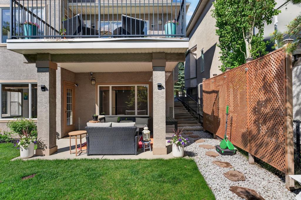 159 Discovery Ridge Way SW