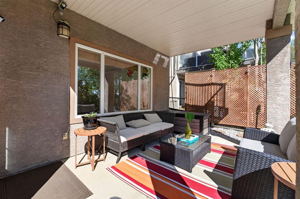 159 Discovery Ridge Way SW