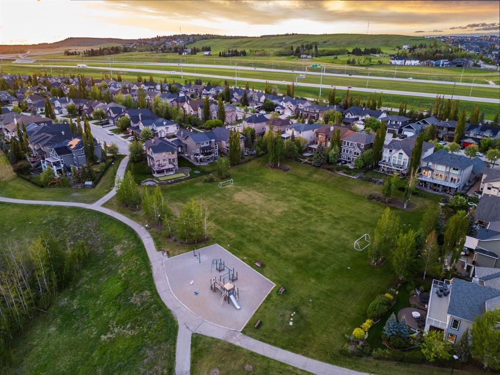 159 Discovery Ridge Way SW