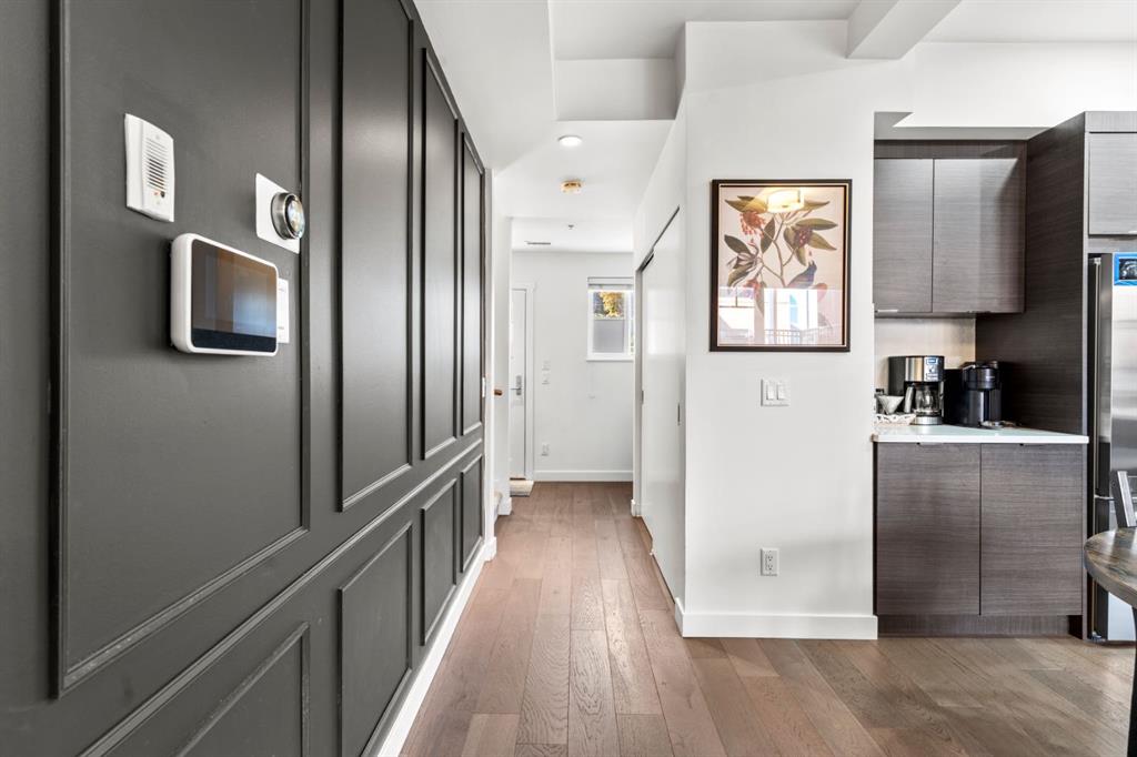 1818 14A Street SW Unit: 101