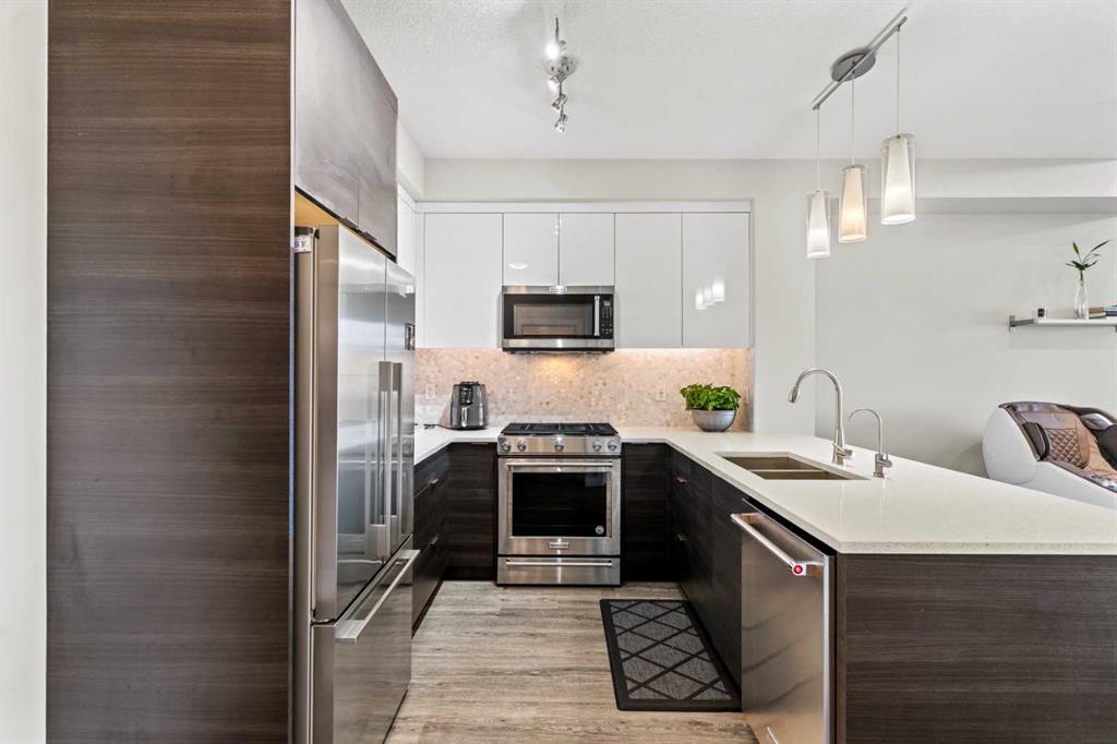 95 Burma Star Road SW Unit: 3404