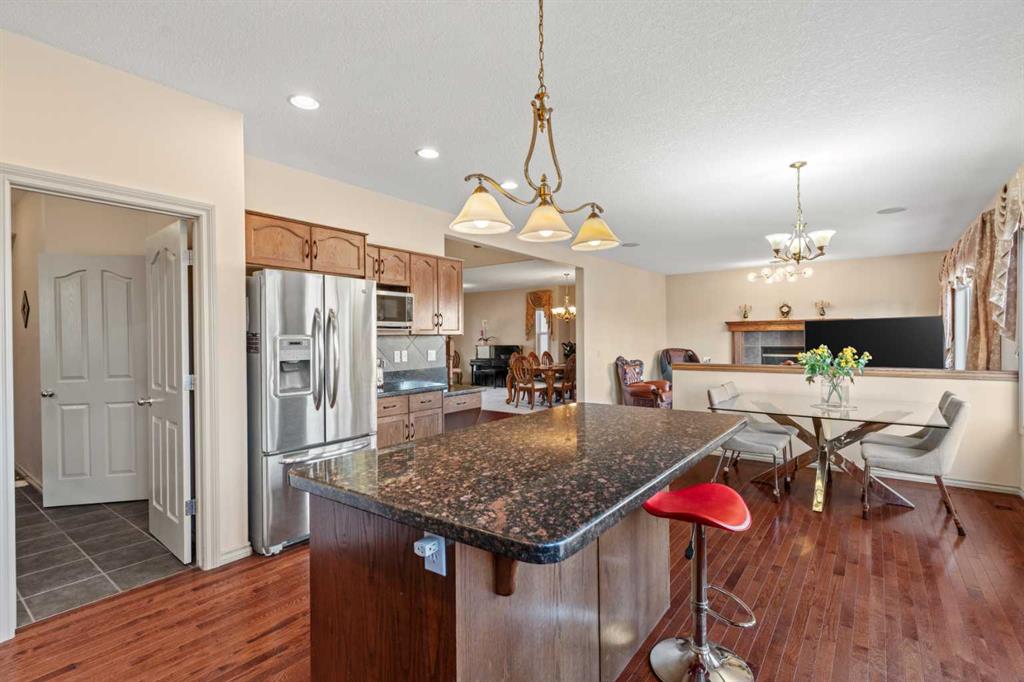 325 Discovery Ridge Way SW