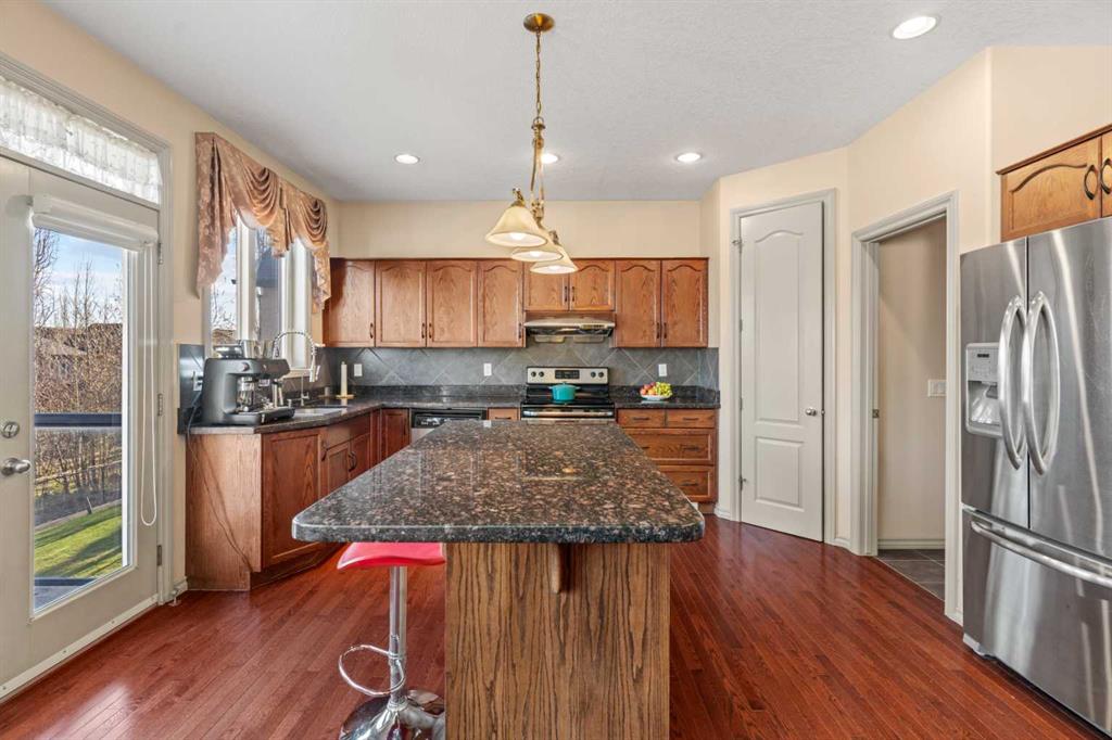 325 Discovery Ridge Way SW