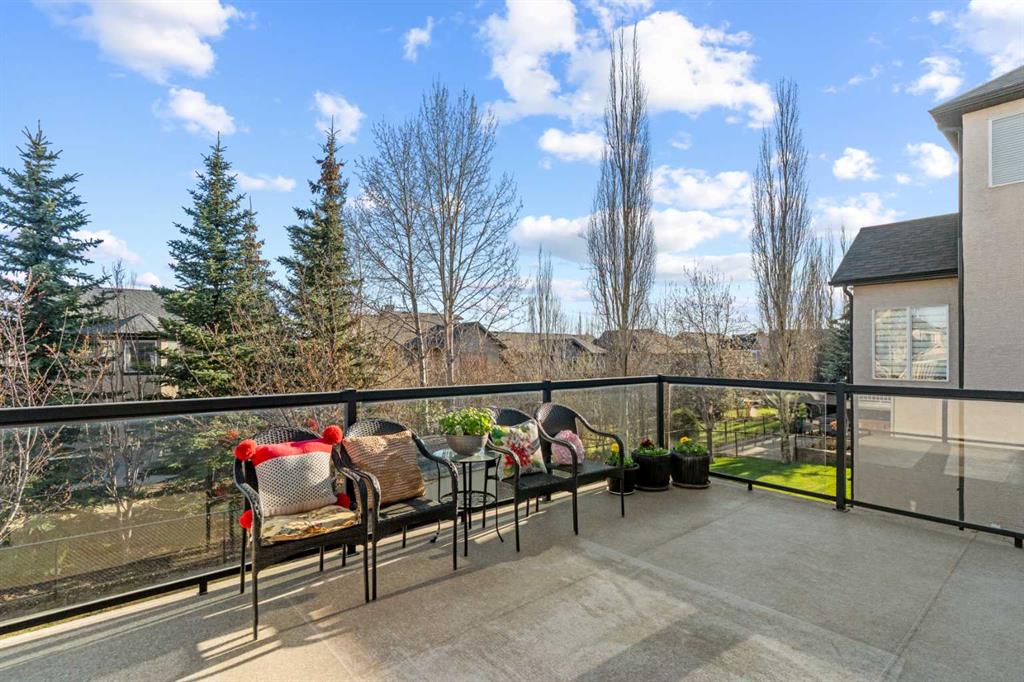 325 Discovery Ridge Way SW