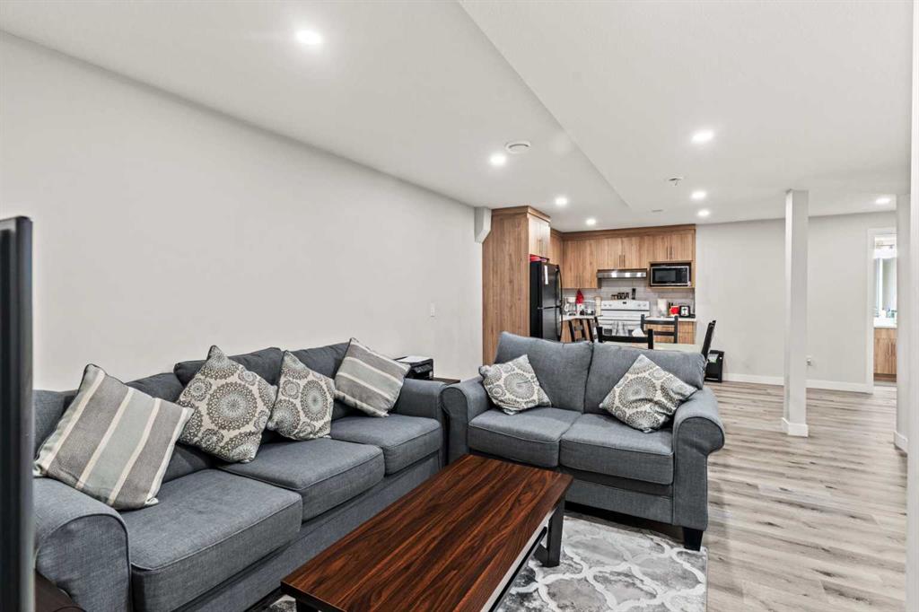 283 Belvedere Drive SE