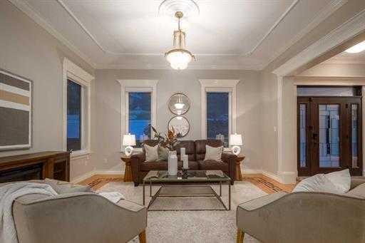 57 Slopes Point SW