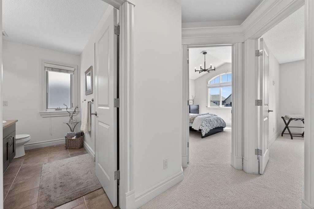 32 Aspen Meadows Manor SW
