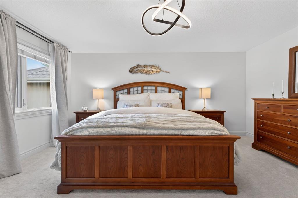 32 Aspen Meadows Manor SW
