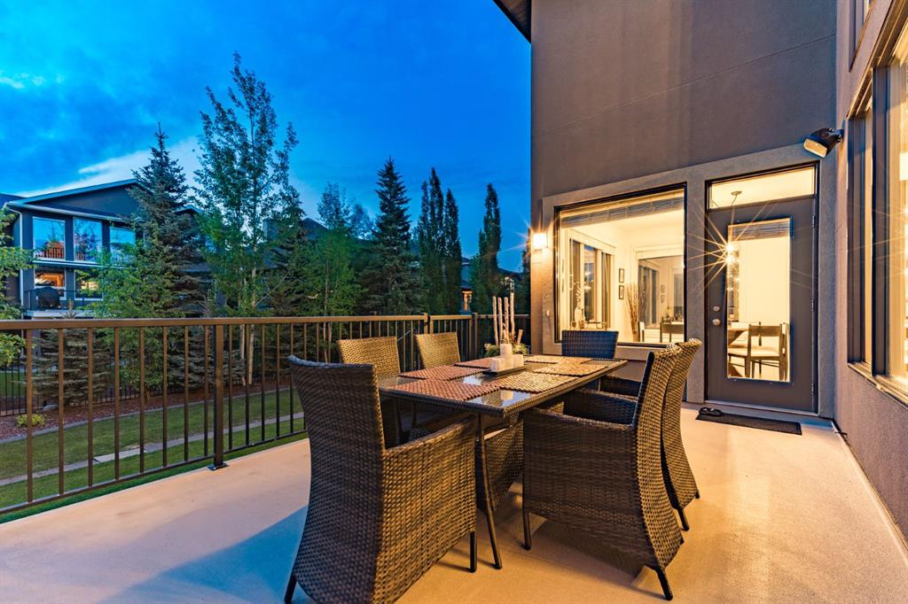 32 Aspen Meadows Manor SW