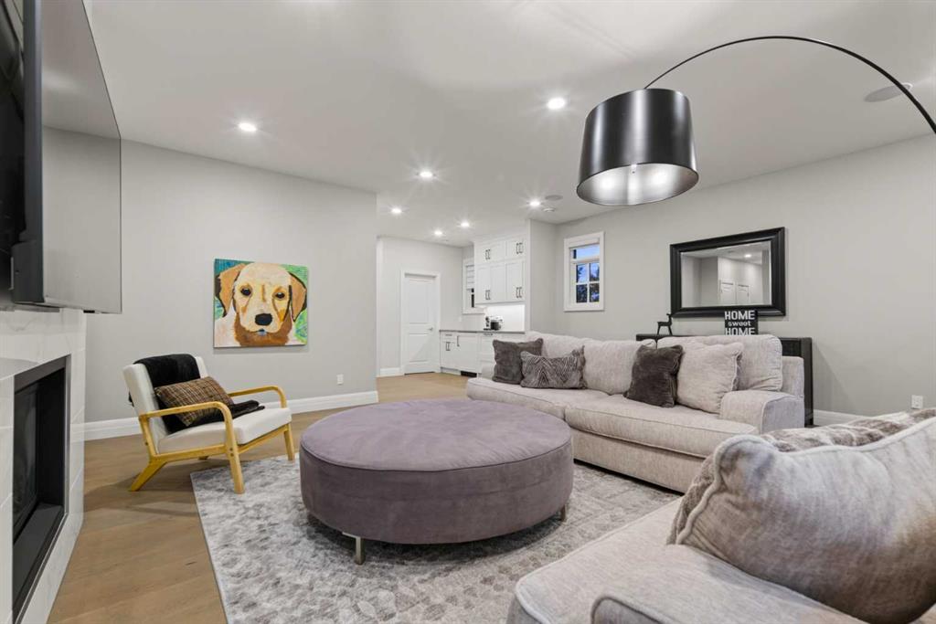11 Elveden Place SW