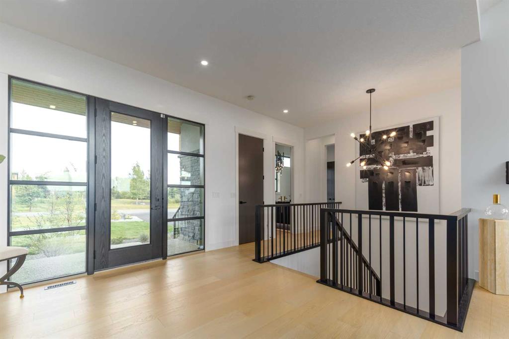 61 Silverhorn Boulevard