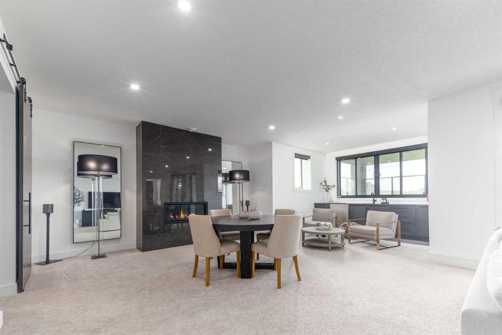 61 Silverhorn Boulevard