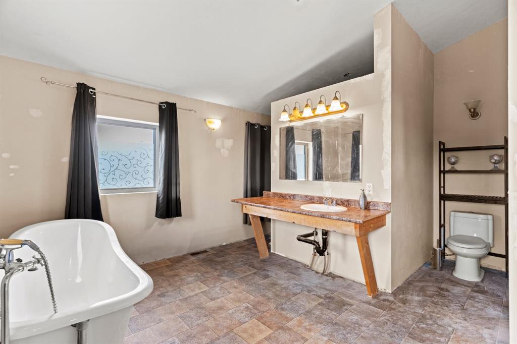 251005 Township Road 251A