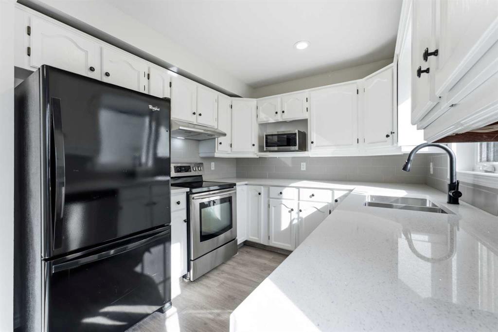 2132 35 Avenue SW Unit: 2