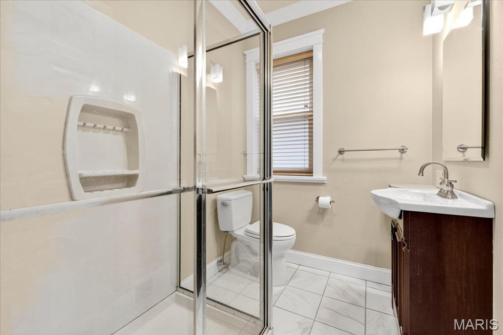 7621 Teasdale Avenue