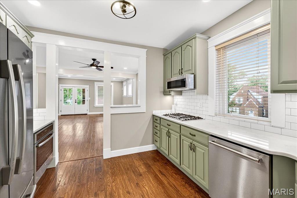 7621 Teasdale Avenue