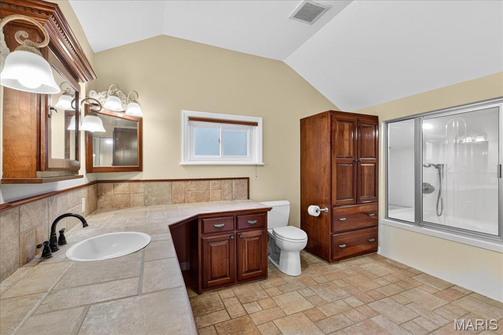 7621 Teasdale Avenue