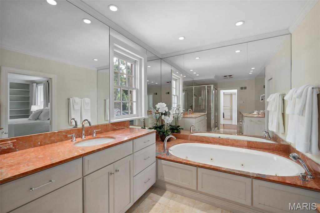 20 Ridgemoor Drive