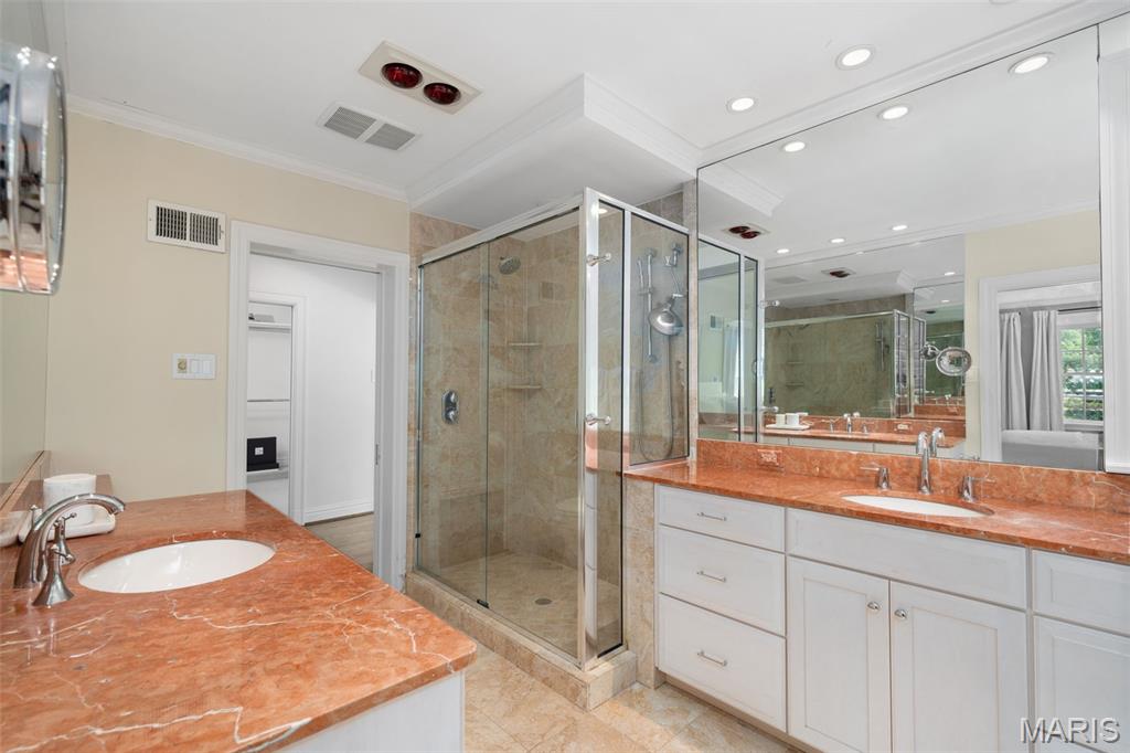 20 Ridgemoor Drive