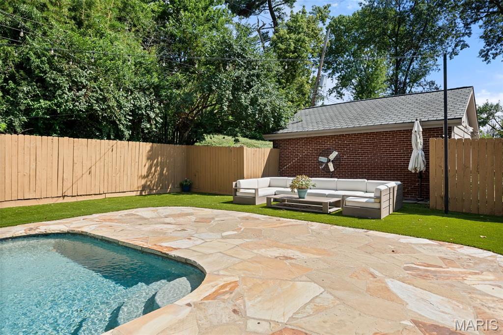 20 Ridgemoor Drive