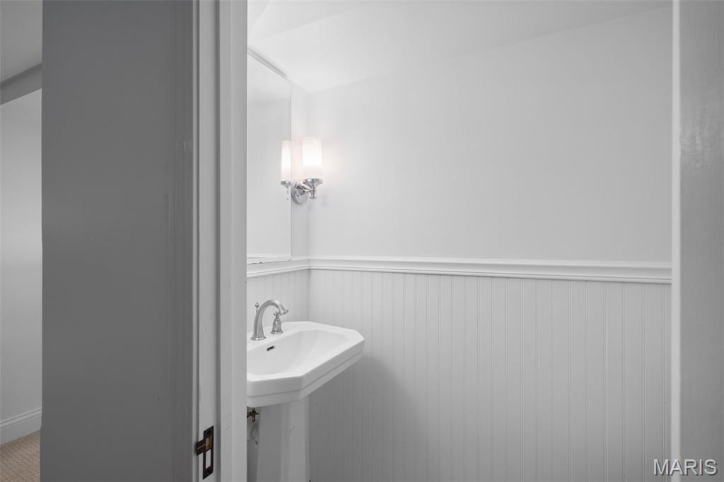 20 Ridgemoor Drive