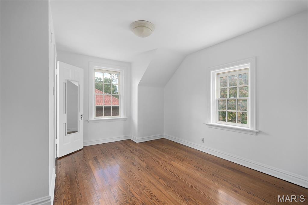 20 Ridgemoor Drive