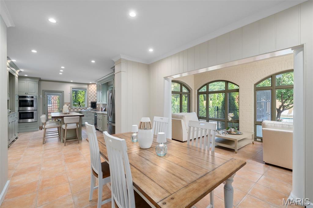 20 Ridgemoor Drive