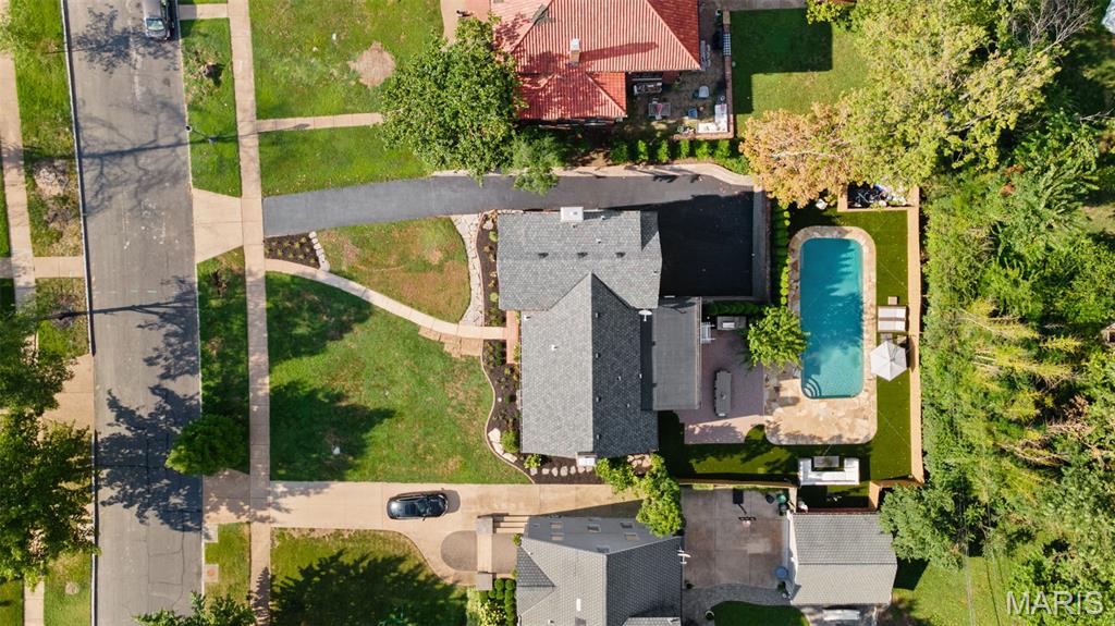 20 Ridgemoor Drive