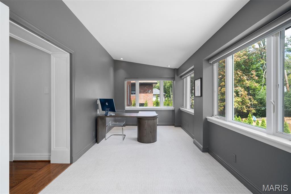 20 Ridgemoor Drive