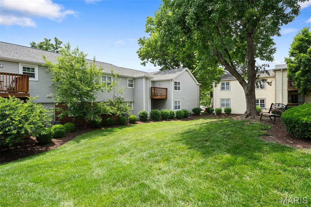 1441 Thrush Place