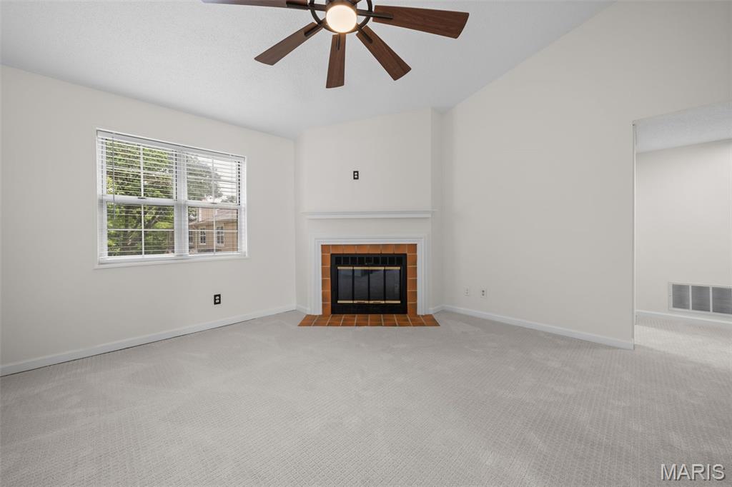 1441 Thrush Place