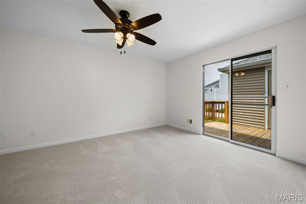 1441 Thrush Place