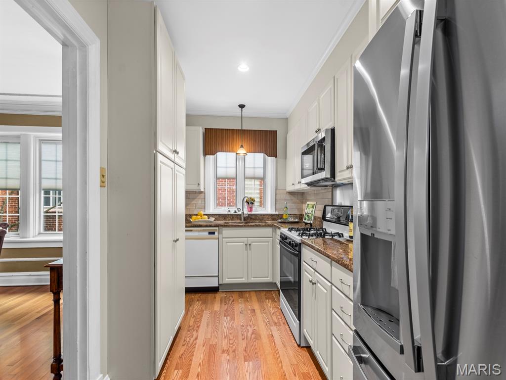 7398 Norwood Avenue Unit: 1E