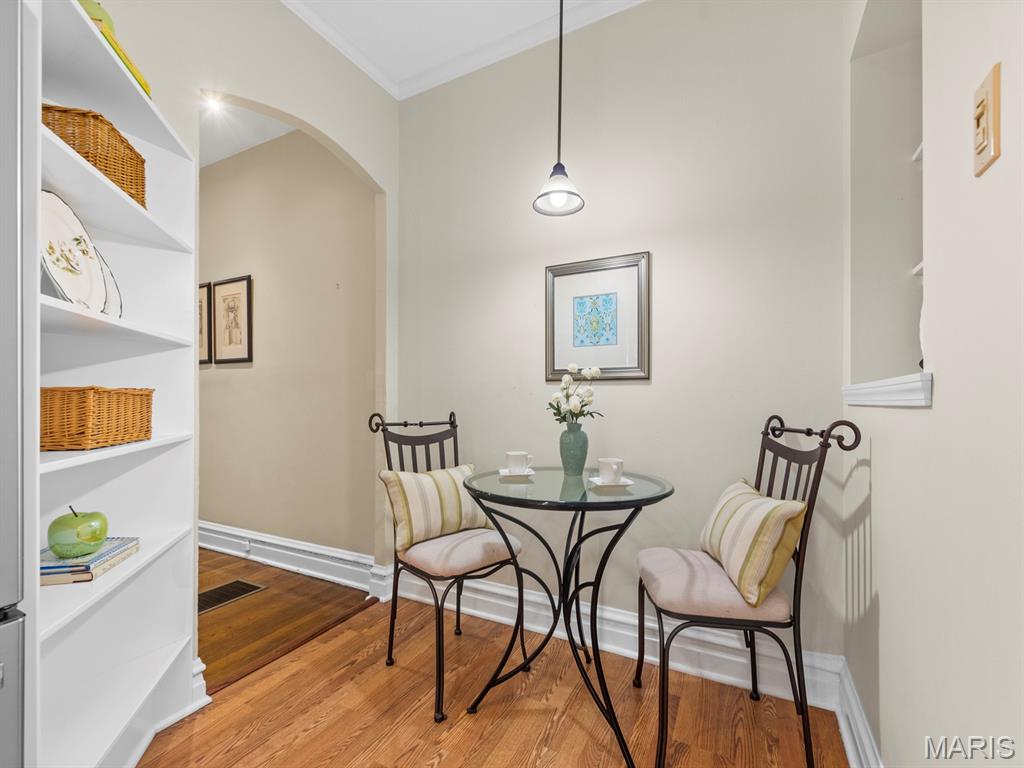 7398 Norwood Avenue Unit: 1E