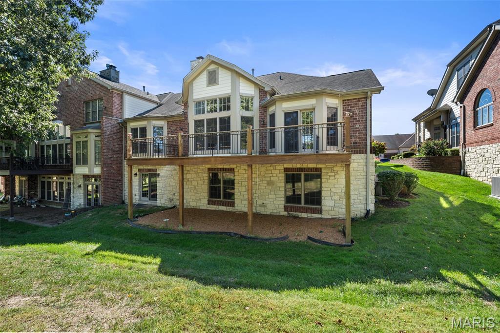 278 Meadowbrook Country Club Estate