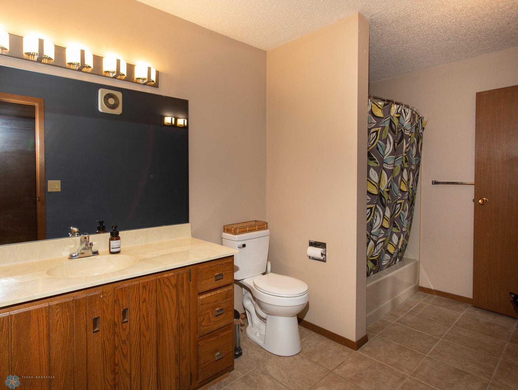 3225 15th Avenue S Unit: D