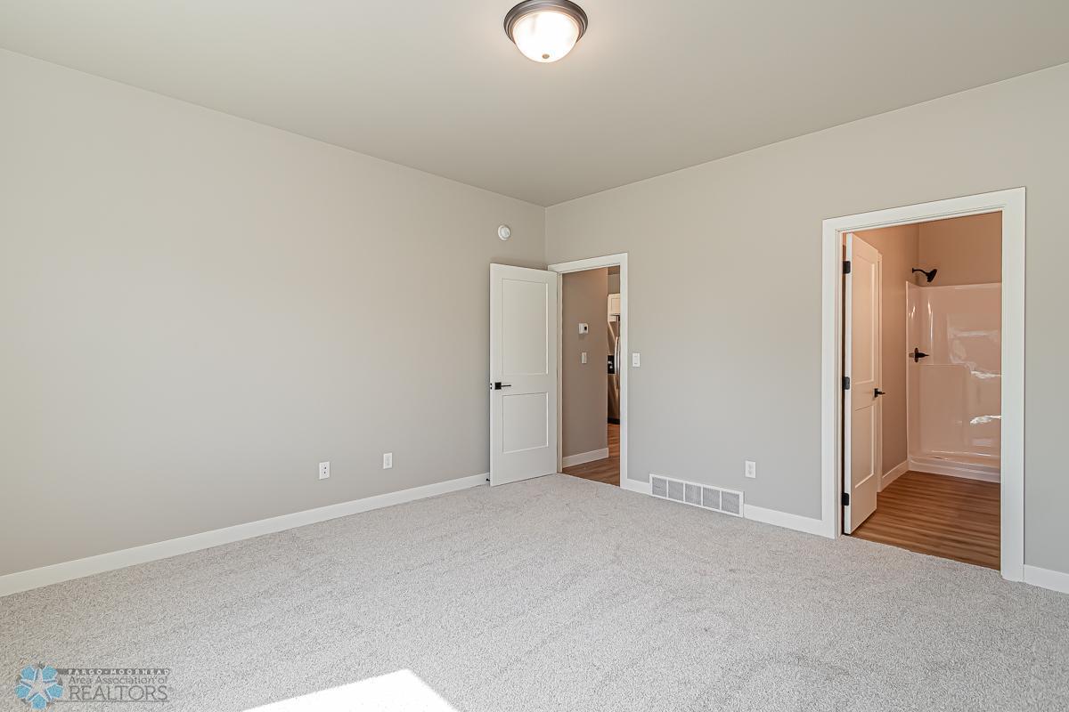 6726 68TH Street S