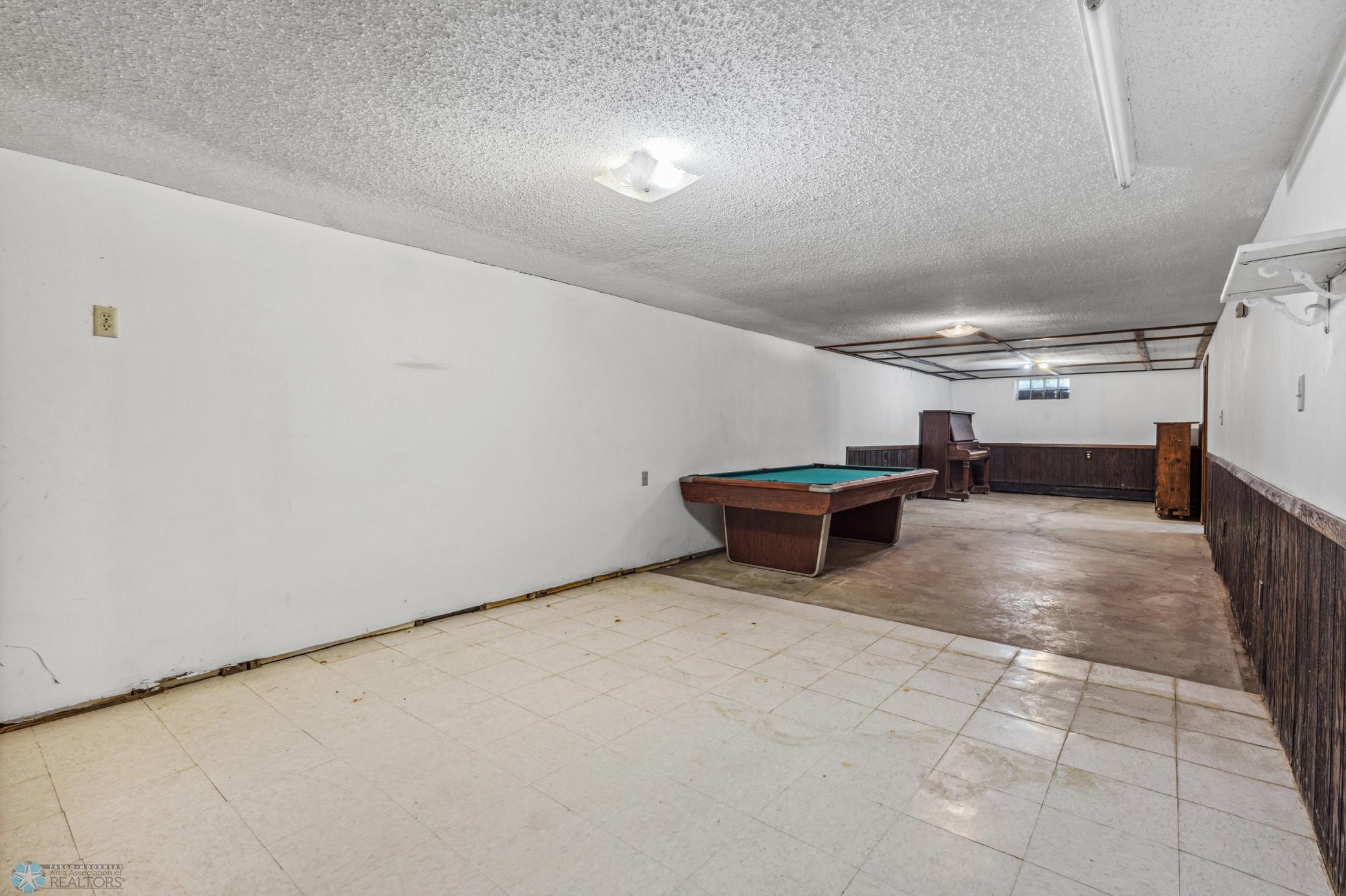 1618 County Highway 39