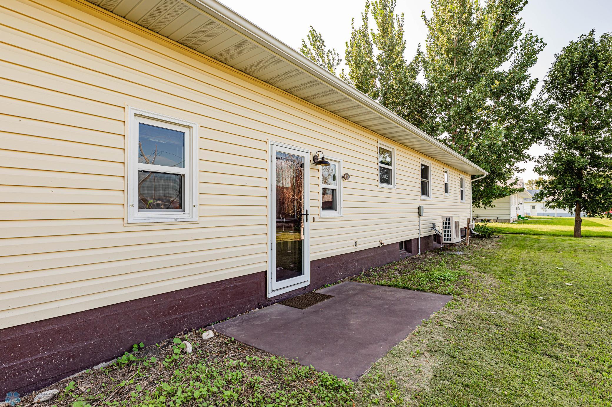 308 3rd Street