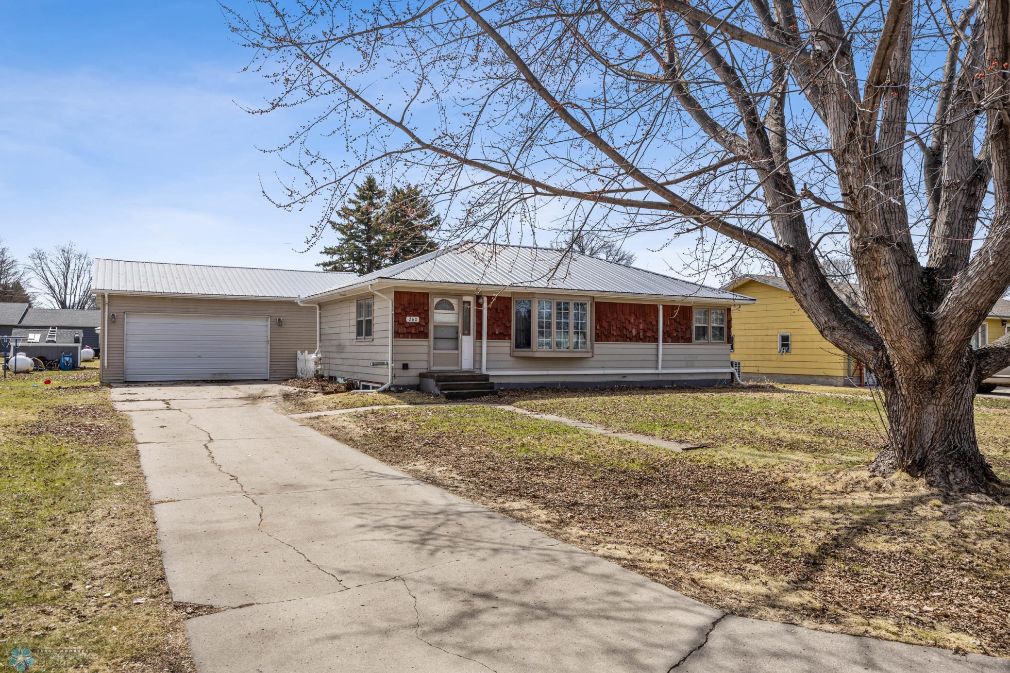 260 Maple Street