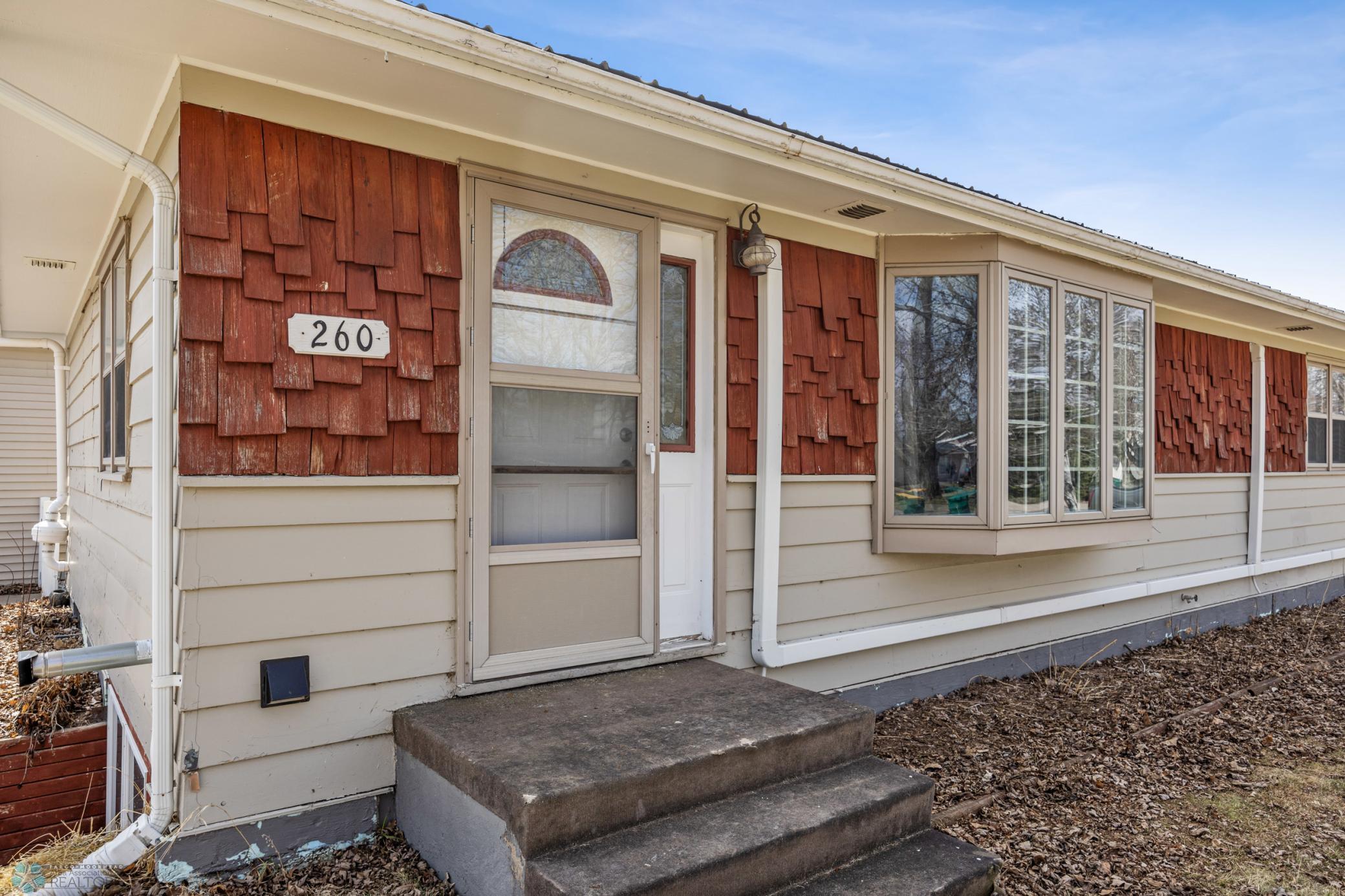 260 Maple Street