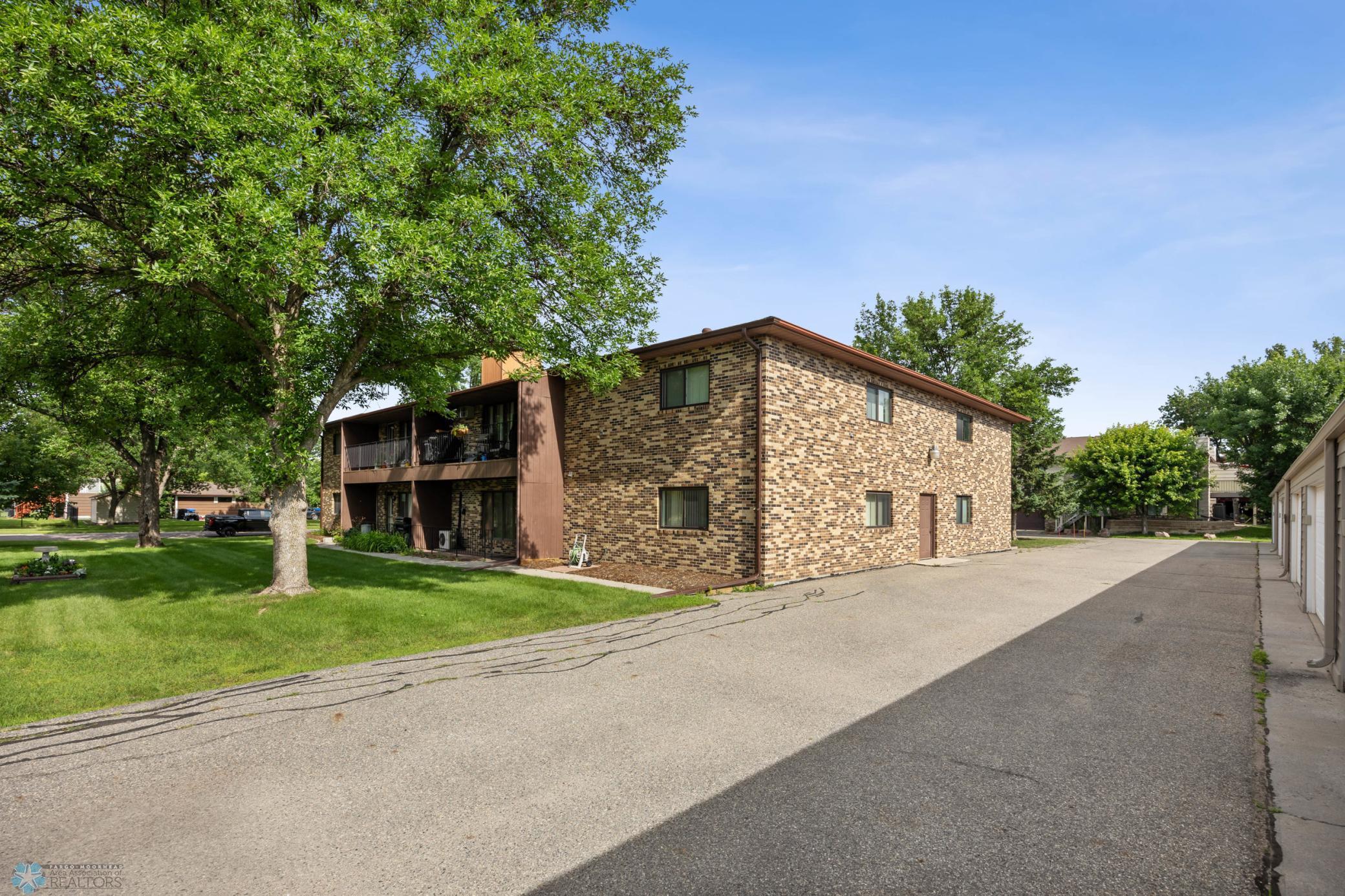 2636 18th Street S Unit: 8