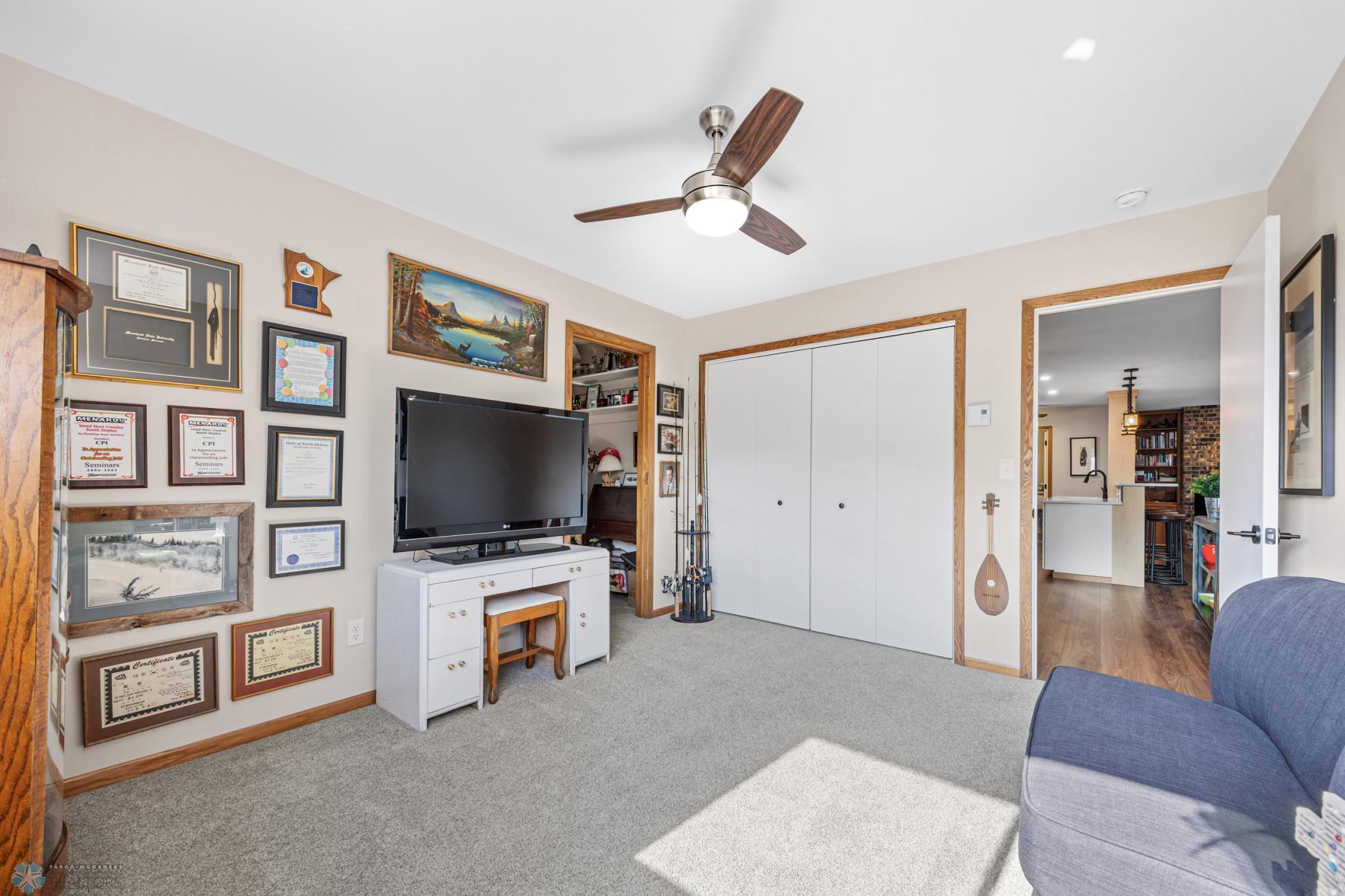2636 18th Street S Unit: 8