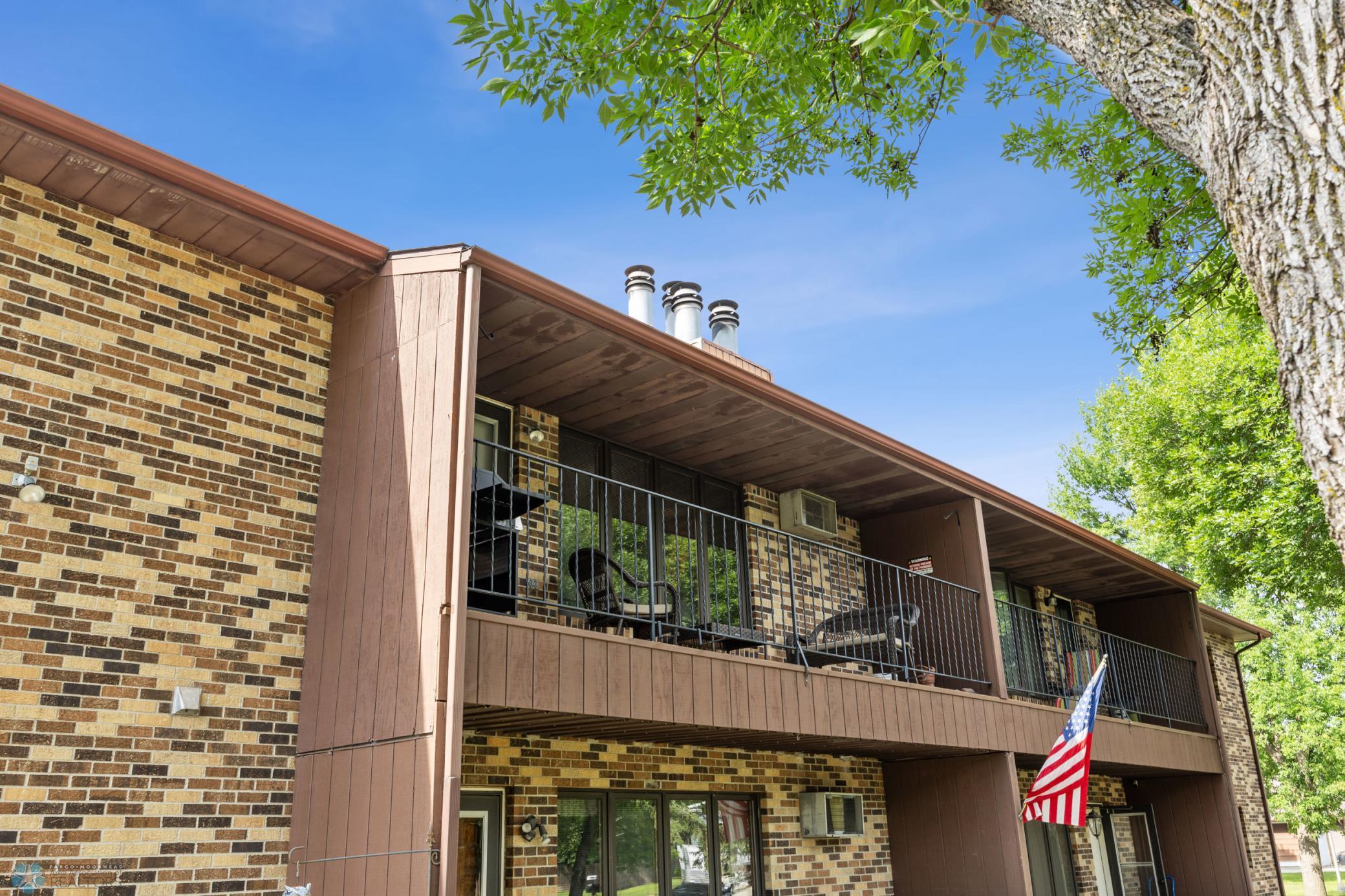 2636 18th Street S Unit: 8