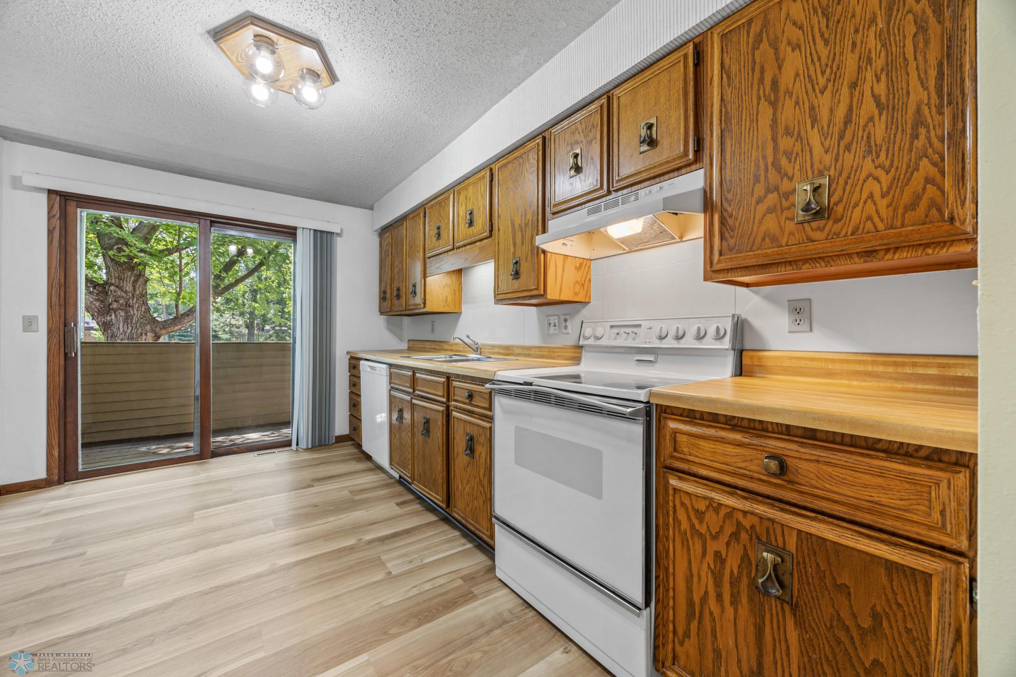 3237 17th Avenue S Unit: 101