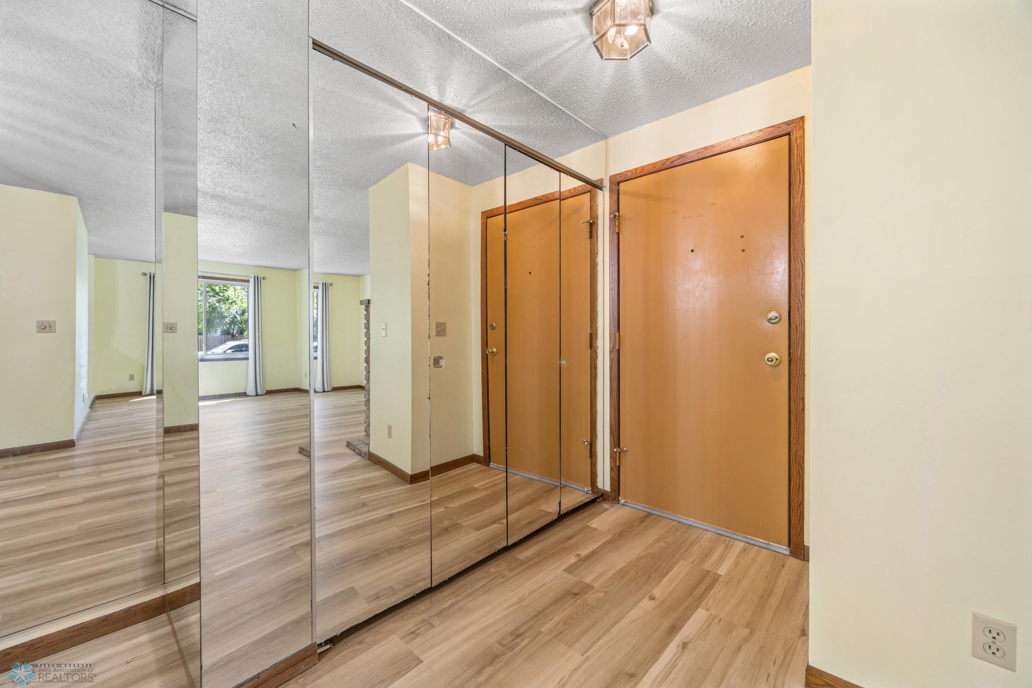 3237 17th Avenue S Unit: 101