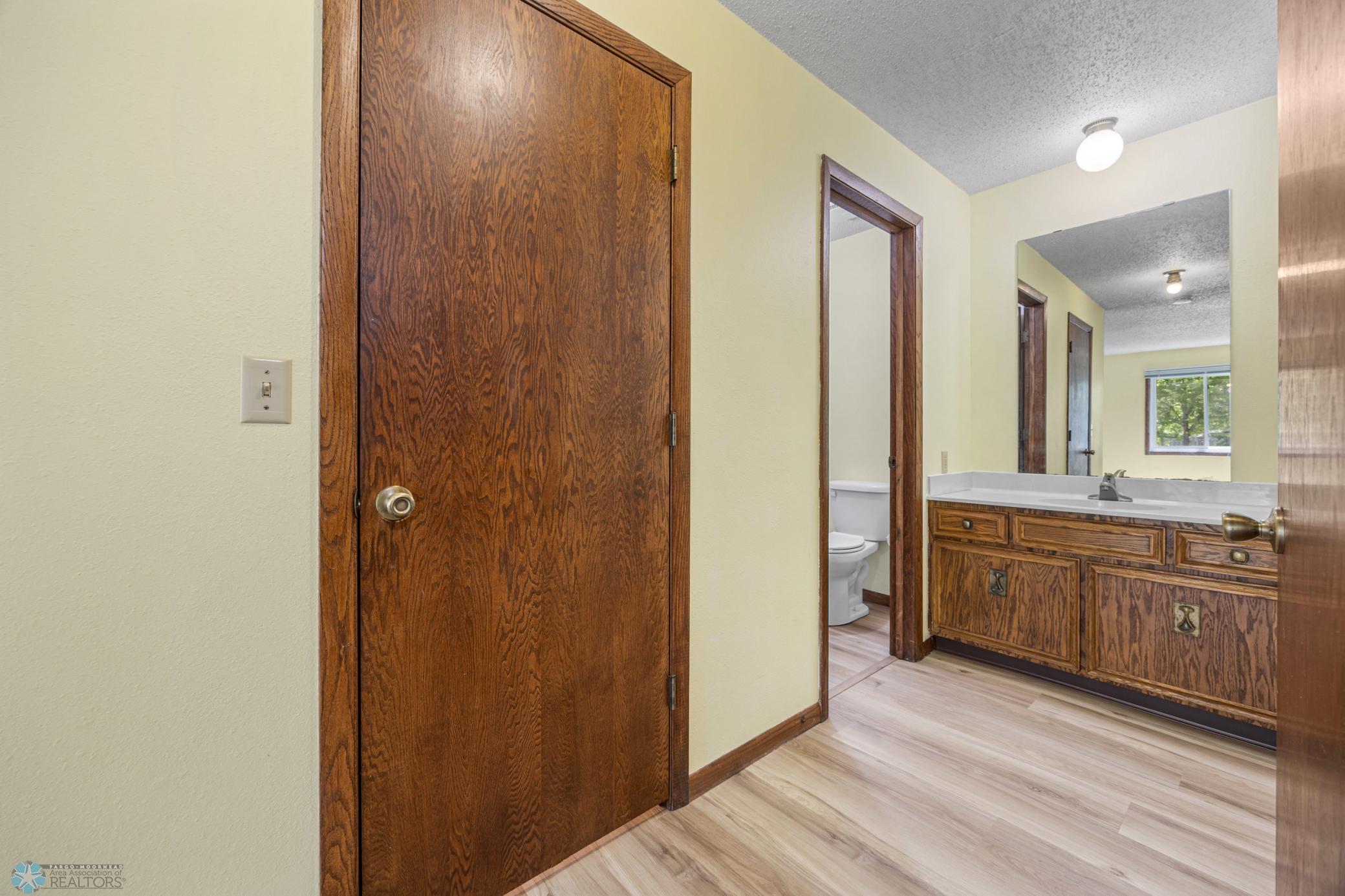 3237 17th Avenue S Unit: 101