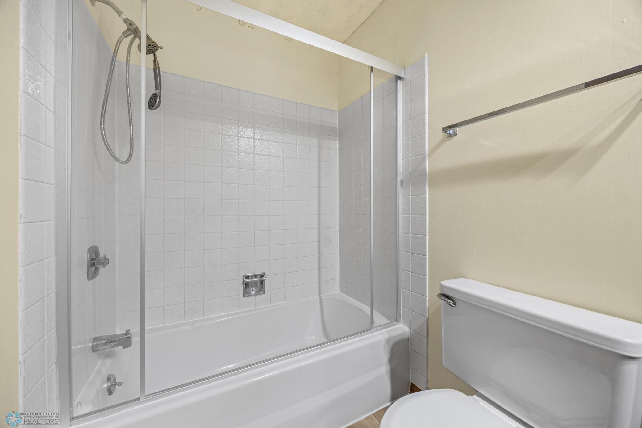3237 17th Avenue S Unit: 101