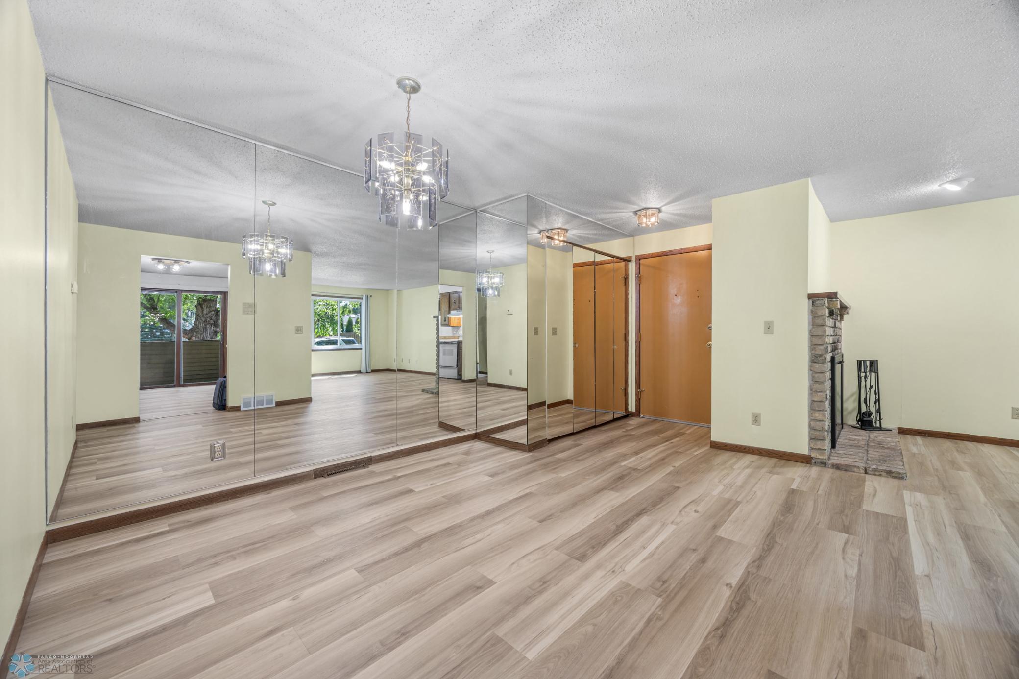 3237 17th Avenue S Unit: 101
